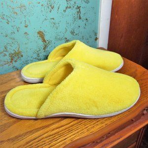 Plush Yellow slippers